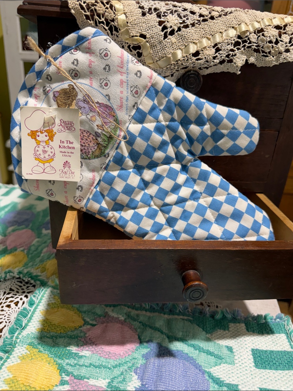 Precious Moments Blue and White Checkered Oven Mitt - Kitchen Utensil